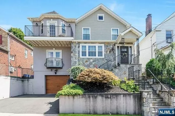 228 Orient WAY, Lyndhurst, NJ 07071