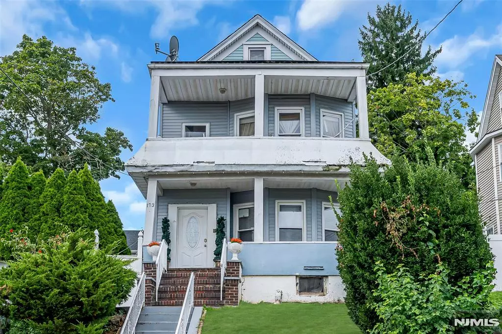 Lodi, NJ 07644,173 Corabelle AVE