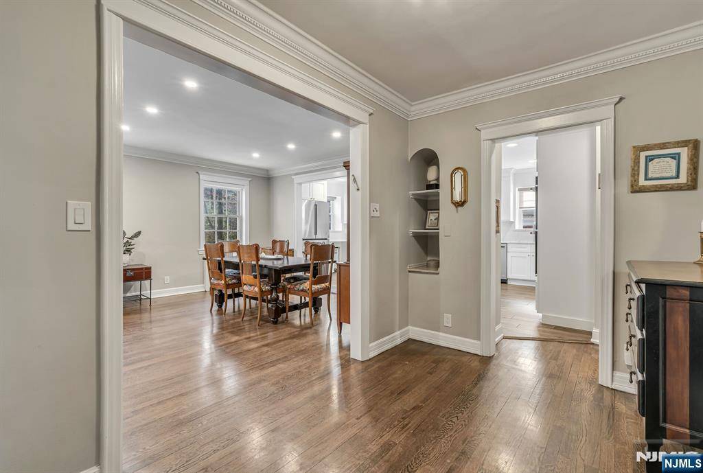 Englewood, NJ 07631,185 E Palisade AVE #D5B
