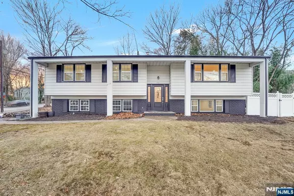 414 N Maple AVE, Ridgewood, NJ 07450