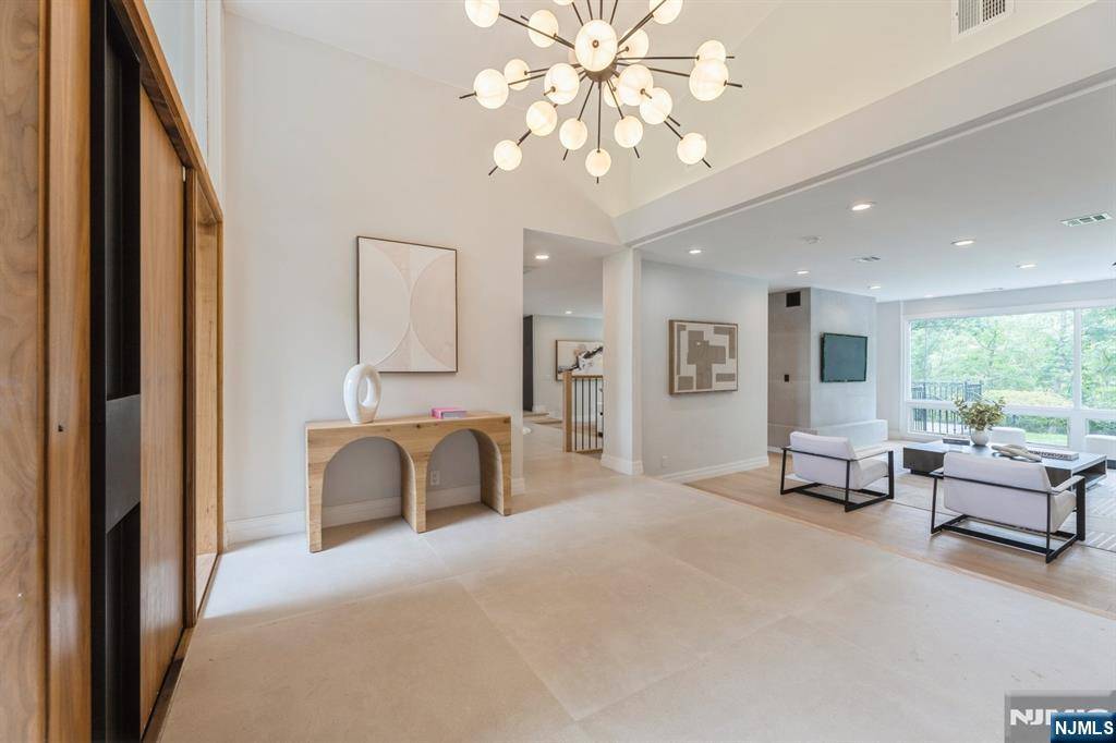 203 Leroy ST, Tenafly, NJ 07670