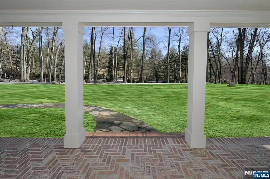 Saddle River, NJ 07458,11 Chestnut Ridge RD
