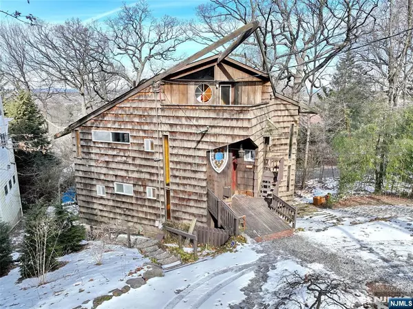 Leonia, NJ 07605,481 Park AVE