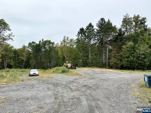 Jefferson Township, NJ 07438,155 Schoolhouse