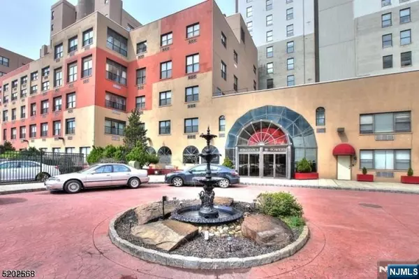 111 Mulberry ST #3P, Newark, NJ 07102