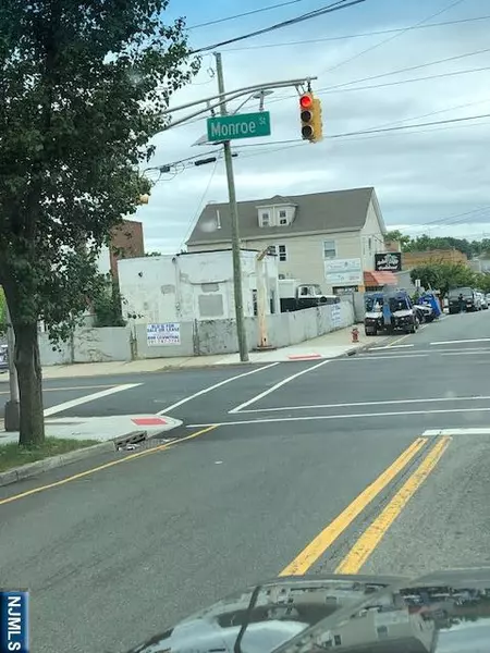 165 Palisade AVE, Garfield, NJ 07026