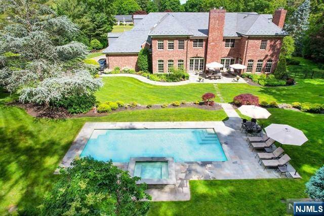 43 Chestnut Ridge, Saddle River, NJ 07458