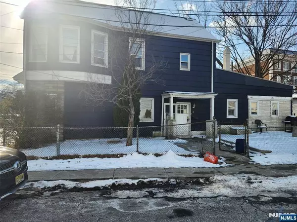 2 Terry ST, Passaic, NJ 07055