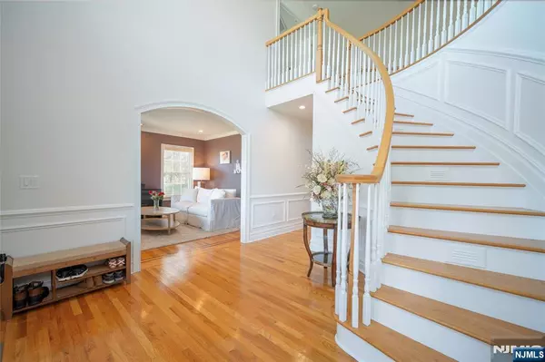 Fairfield, NJ 07004,6 Baldwin CT