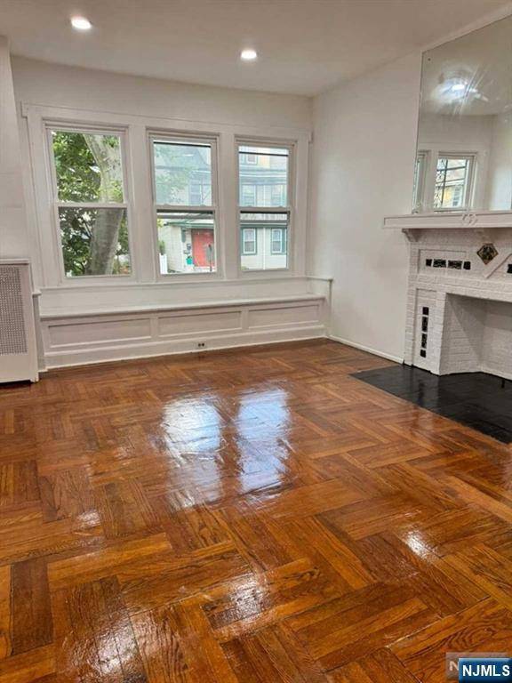 Newark, NJ 07106,51 Poe AVE #2nd Floor