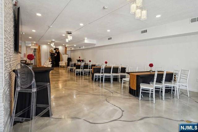 Fort Lee, NJ 07024,1207 Anderson AVE