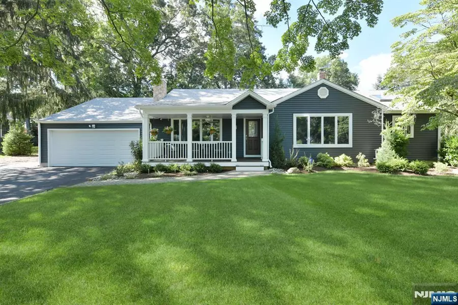 580 Egan TER, River Vale, NJ 07675