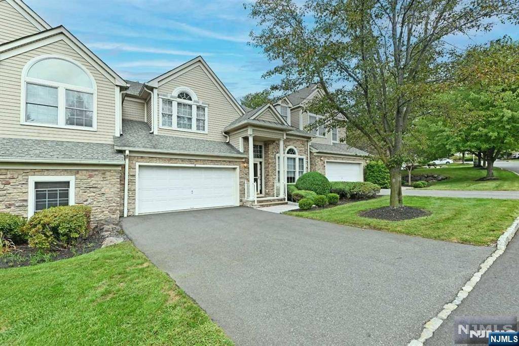 18 Alpine DR,  North Haledon,  NJ 07508