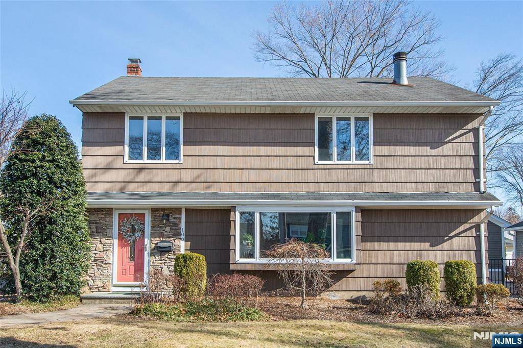 106 Sheldon ST, Wyckoff, NJ 07481