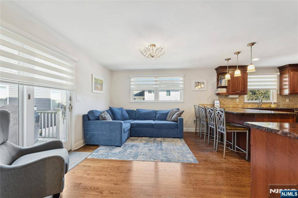 Bergenfield, NJ 07621,41 Wilbur RD