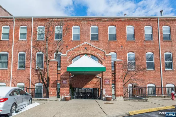 260 Main ST #314, Little Falls, NJ 07424