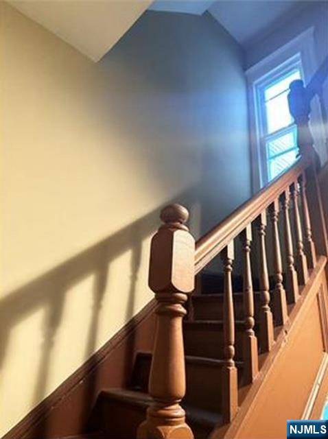 188 10th ST, Newark, NJ 07107