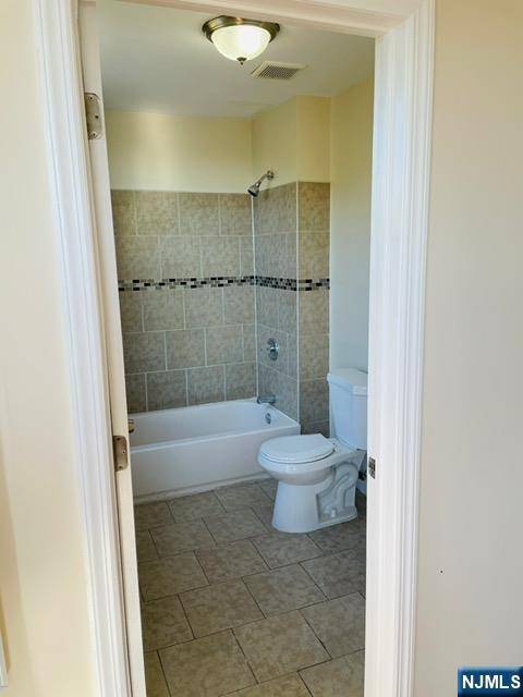 Newark, NJ 07107,188 10th ST