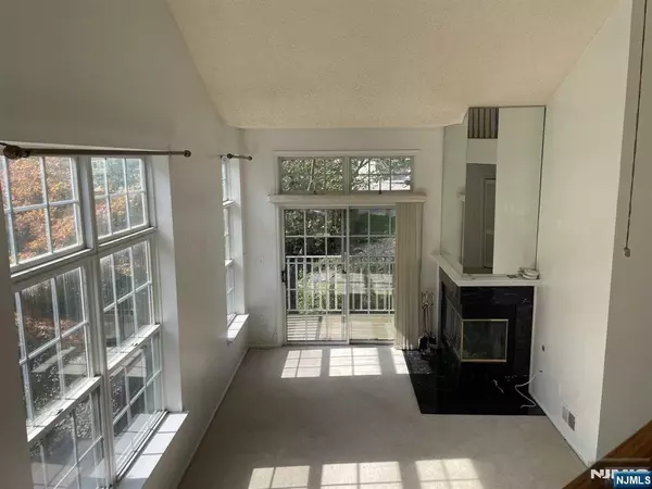 Mahwah, NJ 07430,1274 Paddington RD #1274