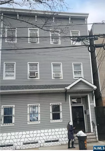 143 Walnut, Newark, NJ 07105