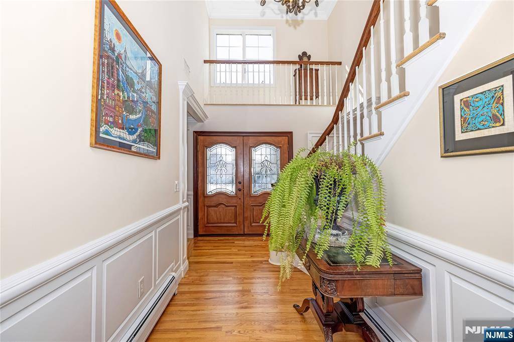 Old Tappan, NJ 07675,7 Klein CT