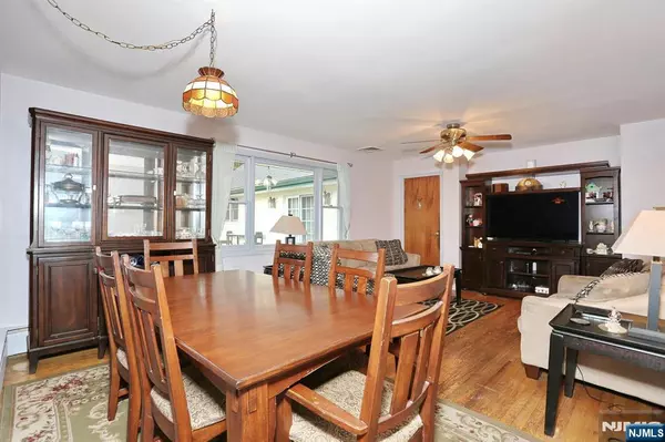 Park Ridge, NJ 07656,105 Rivervale RD