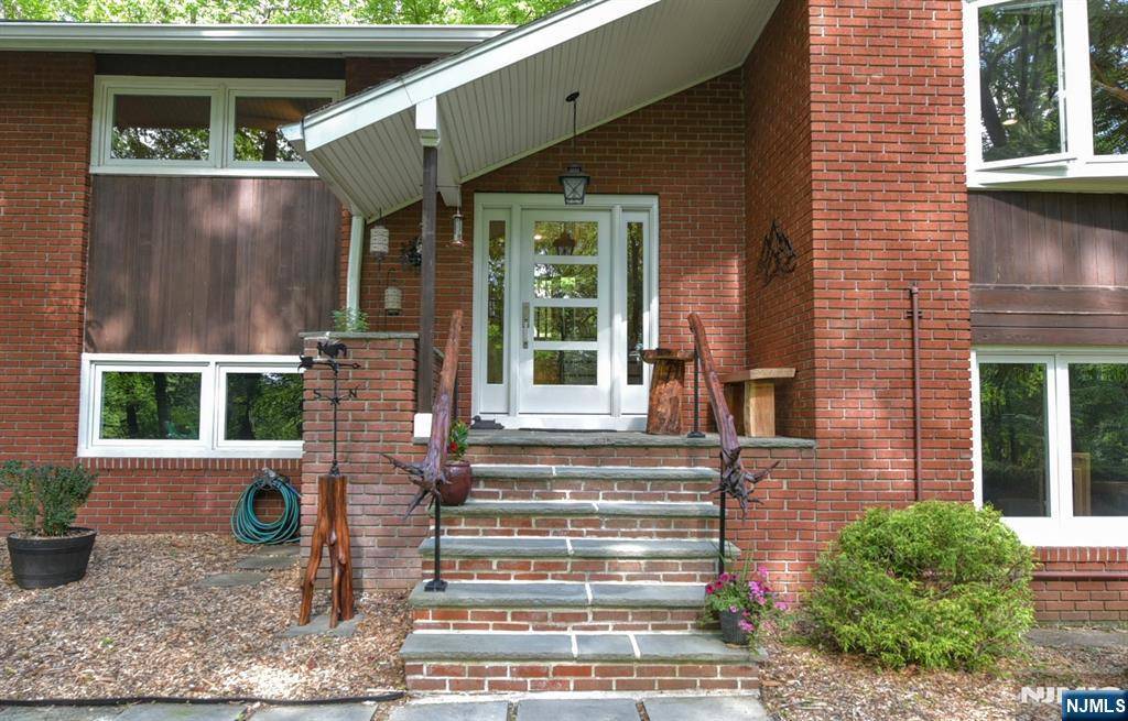 Kinnelon Borough, NJ 07405,30 Brookvale RD