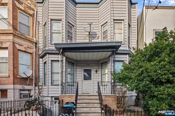 230 46th ST, Union City, NJ 07087