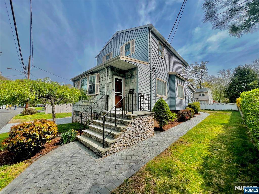 16 Burlington ST #A, Norwood, NJ 07648