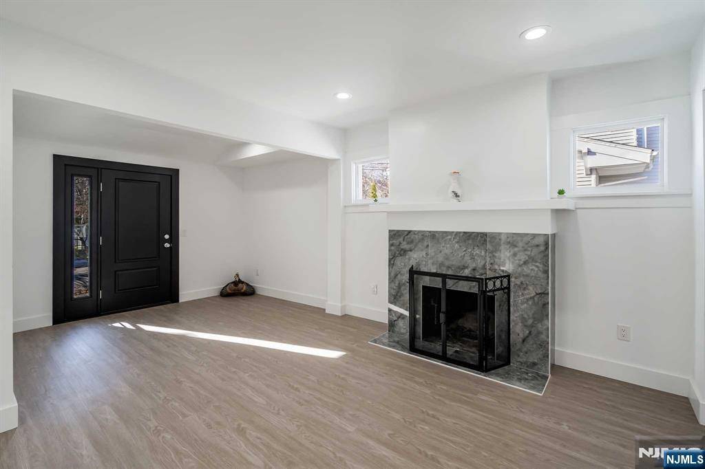 Teaneck, NJ 07666,47 Garden ST