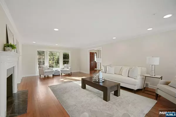 Millburn, NJ 07078,218 Highland AVE