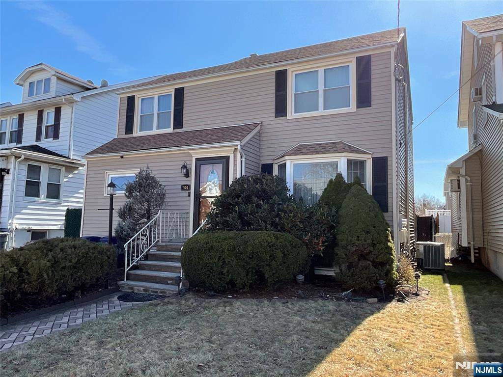 706 Teneyck AVE, Lyndhurst, NJ 07071