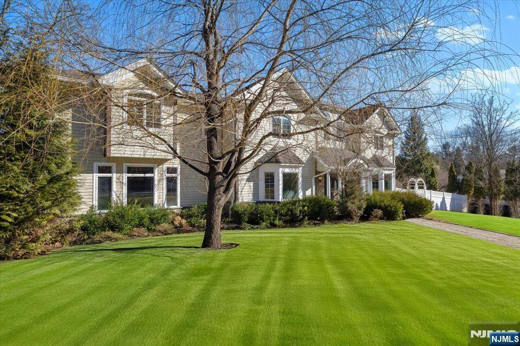 Wyckoff, NJ 07481,200 Anthony PL