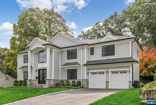 114 Forest AVE, Ramsey, NJ 07446