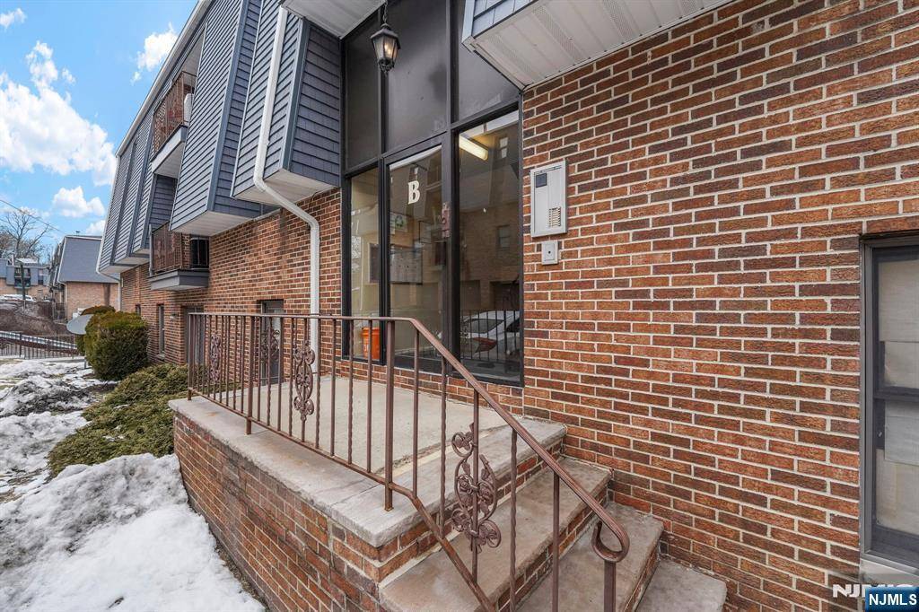 700 Schuyler AVE #B21, Kearny, NJ 07032