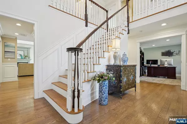 Franklin Lakes, NJ 07417,616 Vermeulen PL