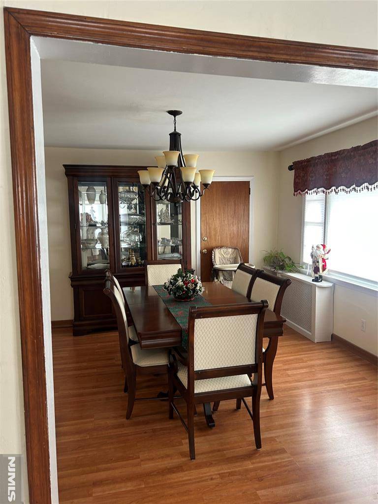 Little Ferry, NJ 07643,113 Franklin ST