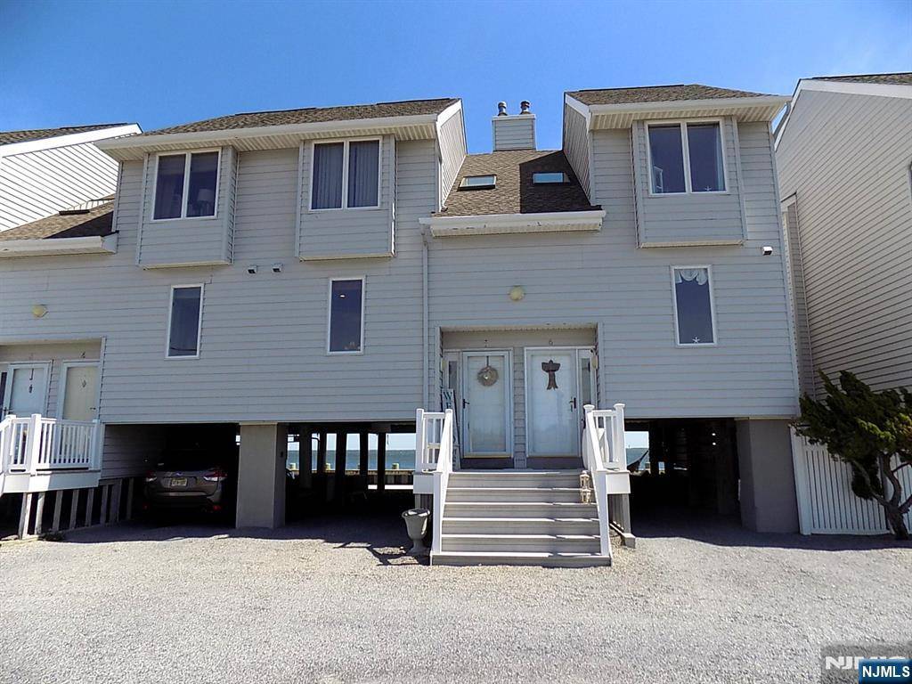 Barnegat, NJ 08005,389 Bay Shore DR #5