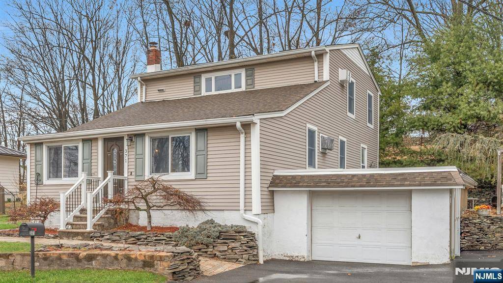 371 Haledon AVE, North Haledon, NJ 07508