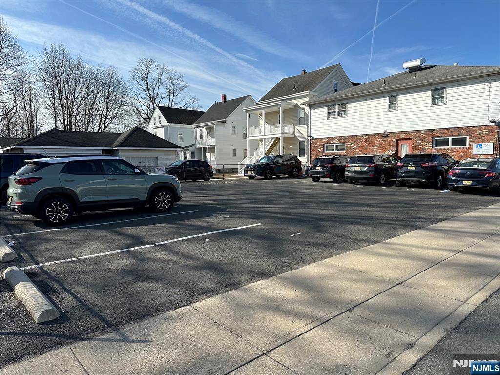 Hawthorne, NJ 07506,179 Lafayette AVE