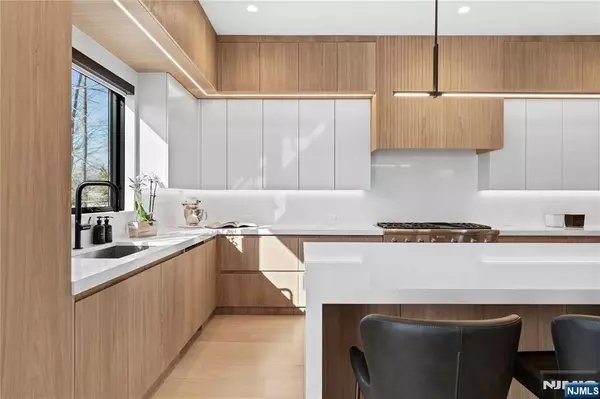 Demarest, NJ 07627,31 Wellwood RD