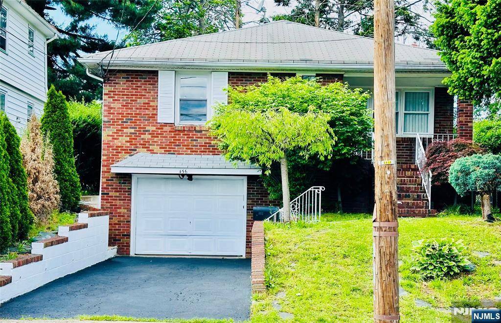 456 Broadway, Passaic, NJ 07055