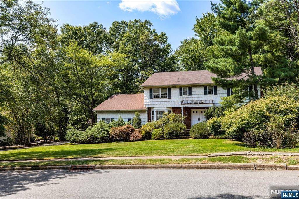 Montville Township, NJ 07058,10 Flanders DR
