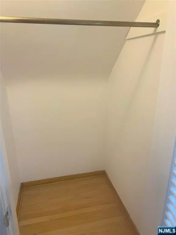 Woodland Park, NJ 07424,3 Sunset DR