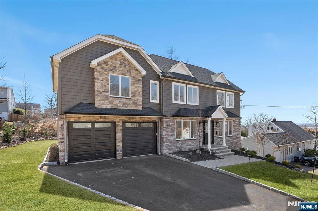 Woodland Park, NJ 07424,12 Borkowski PL
