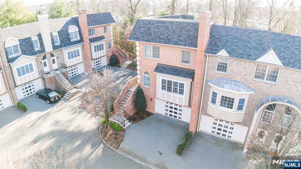 Cresskill, NJ 07626,144 Stonegate TRL