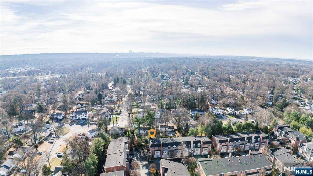 Cresskill, NJ 07626,144 Stonegate TRL