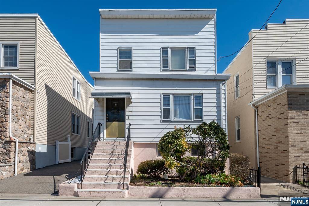 221 Main ST, Cliffside Park, NJ 07010