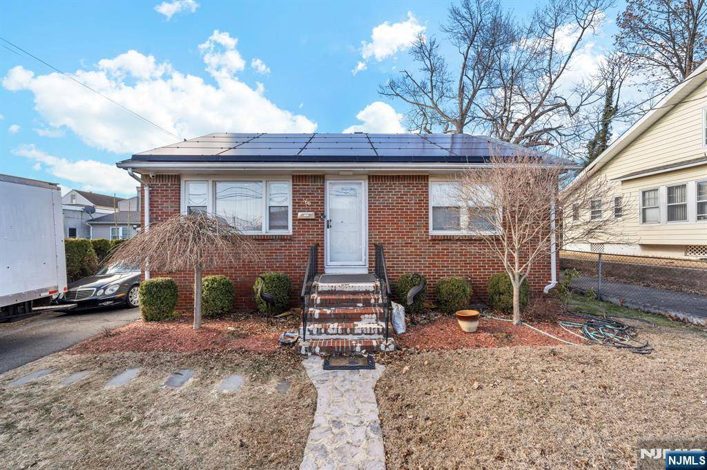 366-368 E 22nd, Paterson, NJ 07514