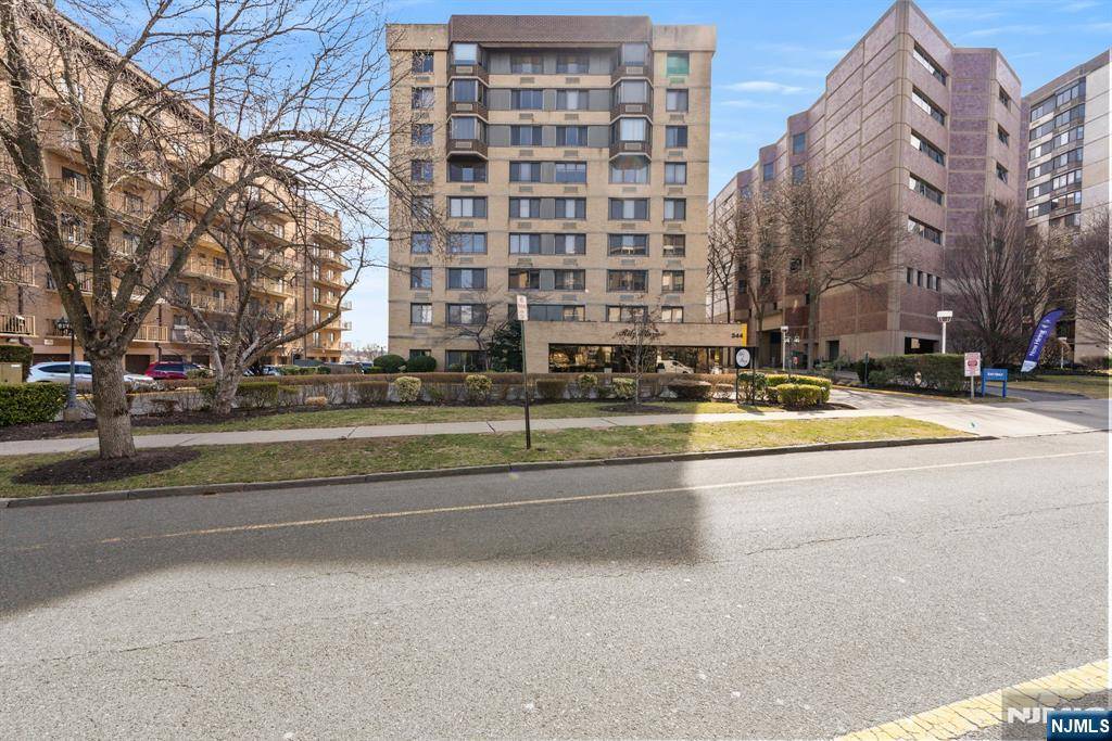 344 Prospect AVE #8A, Hackensack, NJ 07601